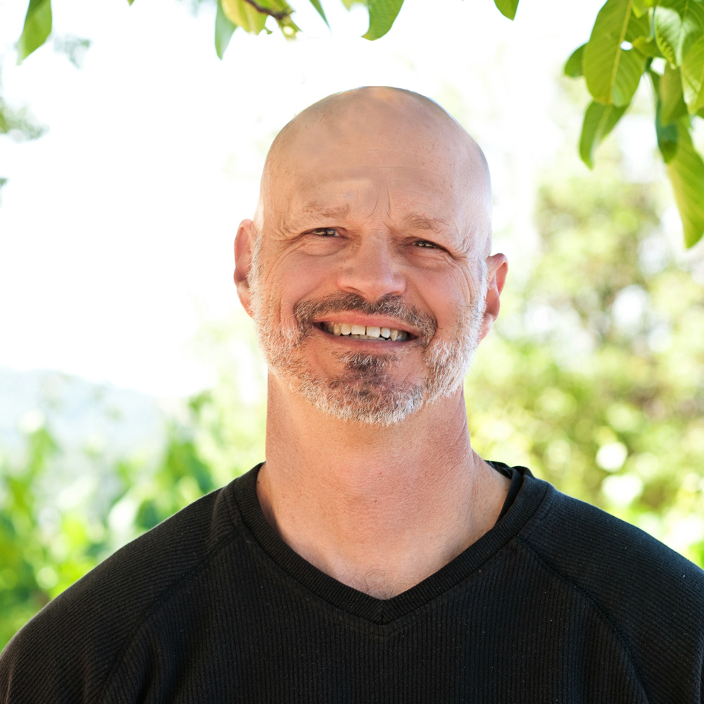 Bruce Lundquist alt=""
